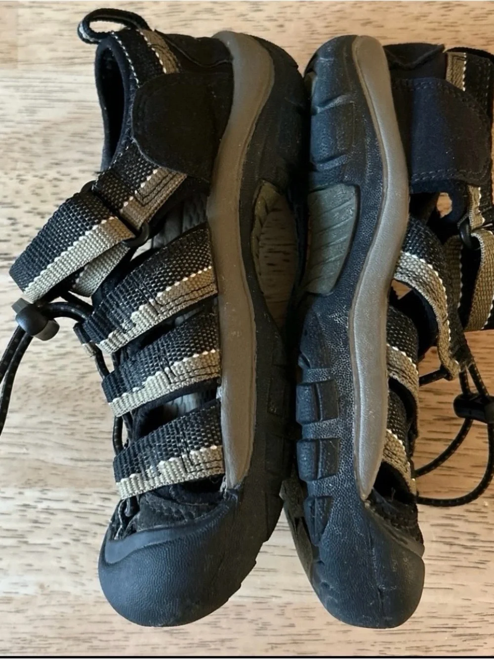 Keen Sandals for Kids, Size 1, Color Black, Olive Green, Gently used.